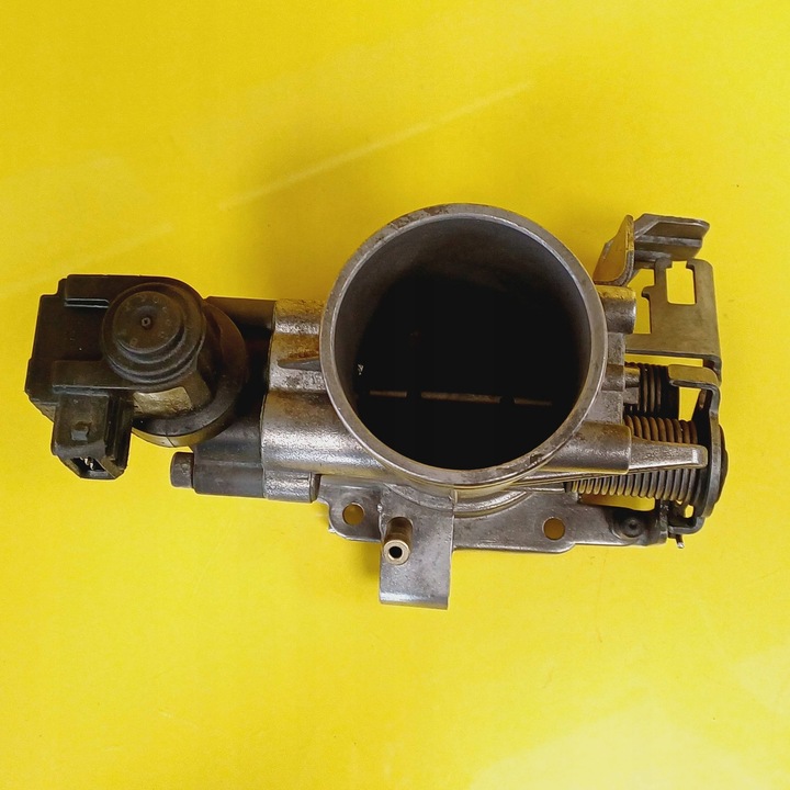 фото №8, Дроссельная заслонка bmw 3 e36 1.8 13.63-1721456 / 13361721456 nr520