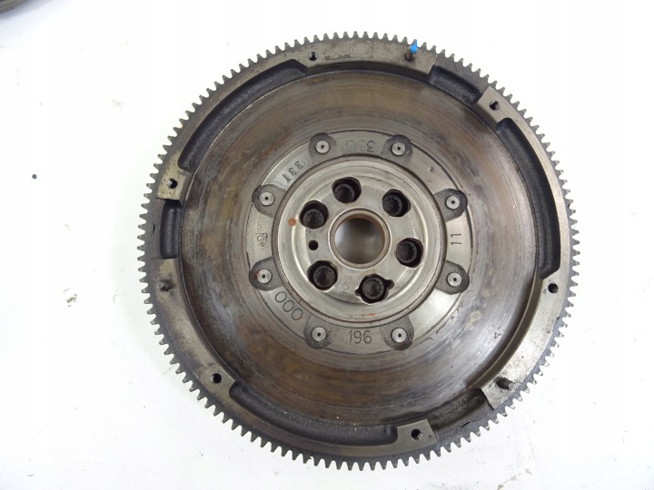 фото №9, Vw golf 7 рестайлінг 1.6 tdi зчеплення комплект 04l141025g 04l141031c 03l105266bt