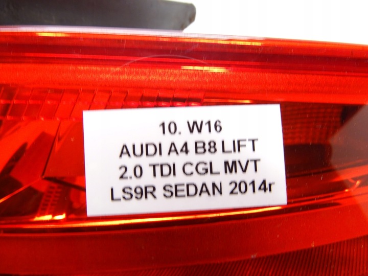 фото №9, Лампа права правий зад w крило audi a4 b8 sedan рестайлінг 8k5945096aa