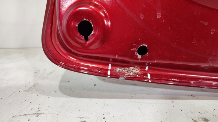 фото №9, Кришка багажника mitsu eclipse cross 18- червона