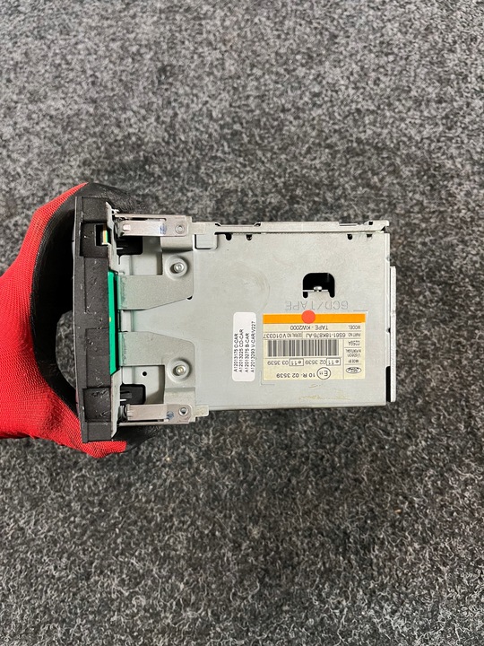 фото №8, Ford радио заводские visteon 5000c + код 6s61-18k876-aj