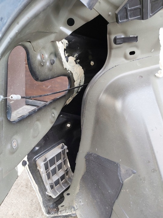 фото №9, Toyota auris i крило зад лівий чверть ліва