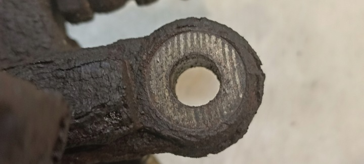 фото №5, Суппорт тормозной левый зад mercedes w168 1.7 cdi