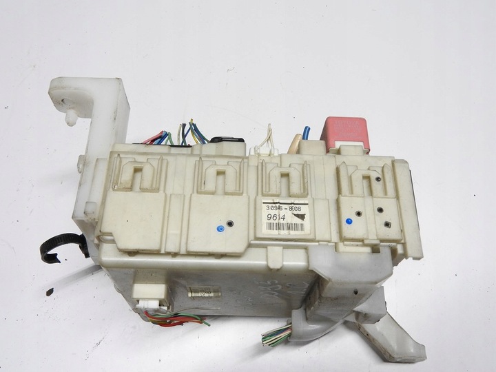 фото №3, Toyota auris i 06-09 1.6 vti модуль коробка 82730-02120 30946-8s08