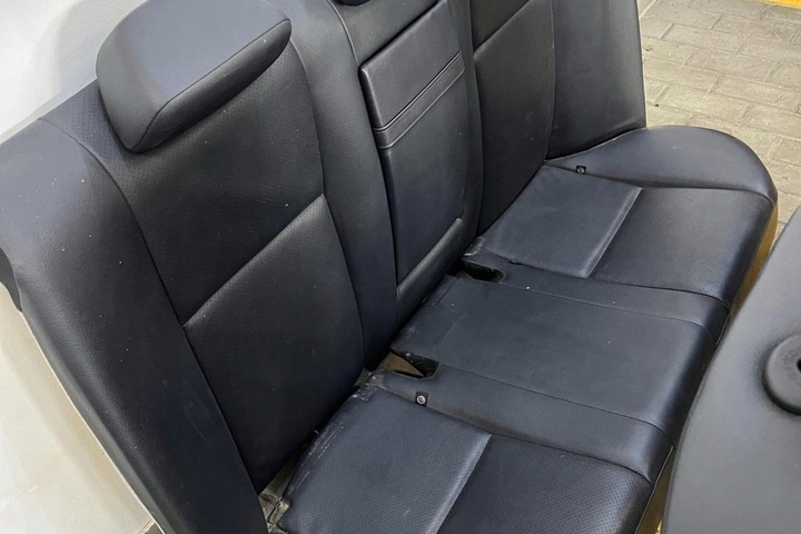фото №8, Комплект сидений mercedes-benz c w204 a2045402210 дизель 2012