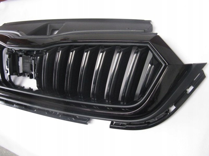 фото №3, Решётка решётка радиатора skoda octavia 4 iv 5e3853653 чёрный чёрный