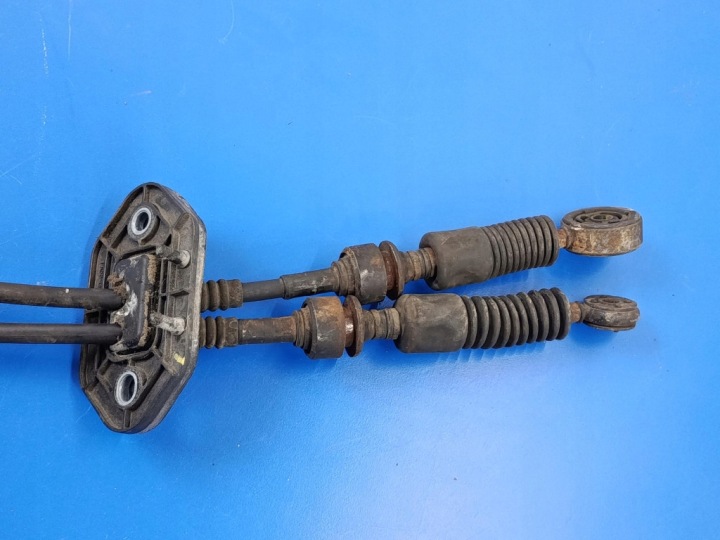 фото №6, Kia carens iii 2.0crdi ручник  зміни кпп / коробка передач 43700-2hxxx d4ea троси