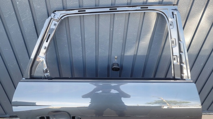 фото №8, Audi a4 b9 рестайлинг универсал дверь зад задние правые fv