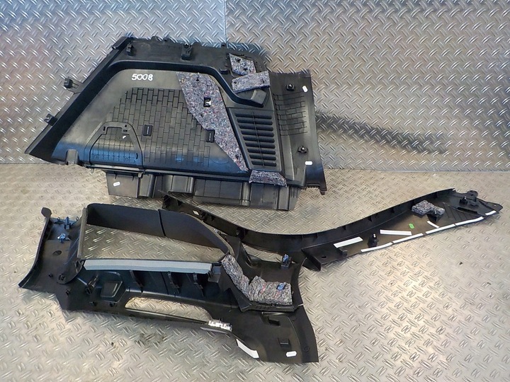 фото №7, Peugeot 5008 ii боковина оббивка багажника ліва