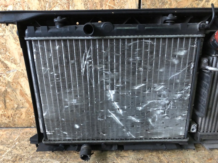 фото №9, Pas переднее радиатор citroen c4 picasso i