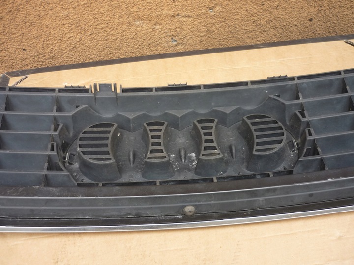 фото №10, Решётка решётка радиатора audi a6 c5 рестайлинг 4.2 v8 4b3853651