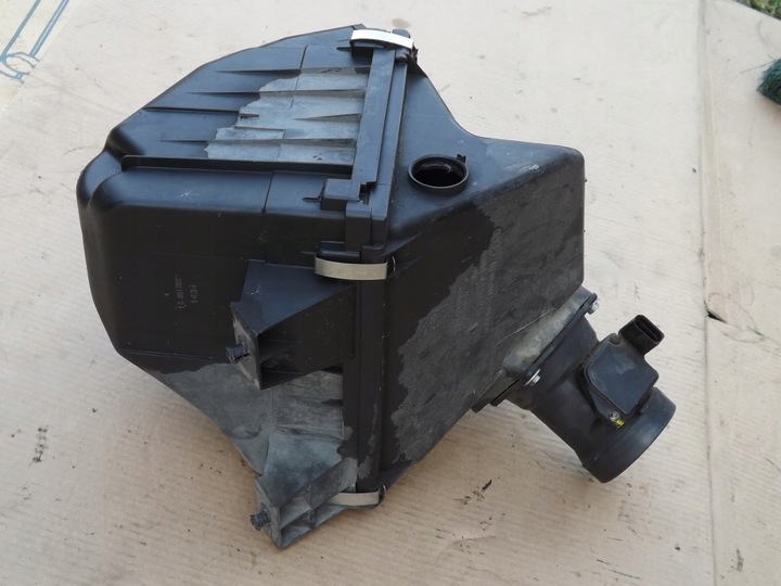 фото №5, Audi a6 c5 2.4 2.8 v6 бензин корпус фильтра воздуха 078133837bd