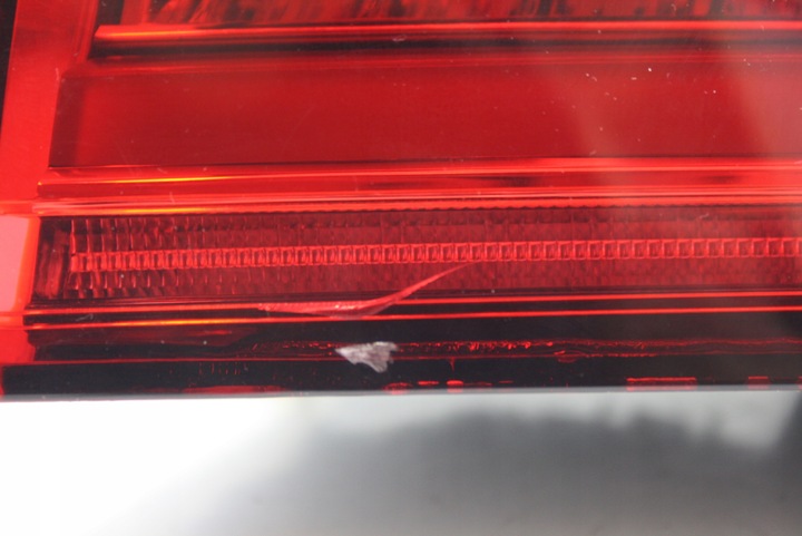 фото №16, Лампа праві зад крила audi a8 d5 s8 4n0945092b