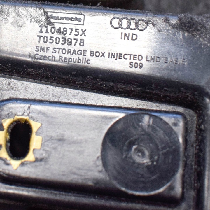 фото №7, Audi a3 s3 8v 2013 бардачок панелі розподільчої