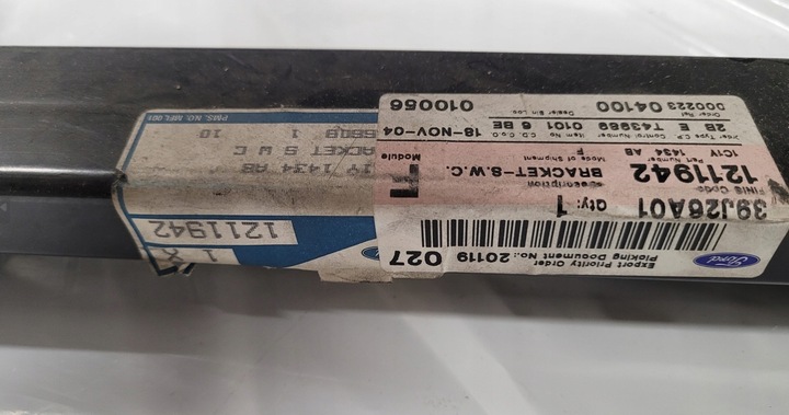 фото №2, Запчасть держателя колёса запасного ford transit 2000-06