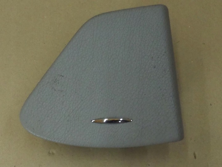 фото №1, Mercedes w211 пепельница зад задняя правый зад 2118100233