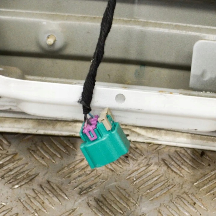 фото №5, Opel antara кришка багажника 2012 95168474