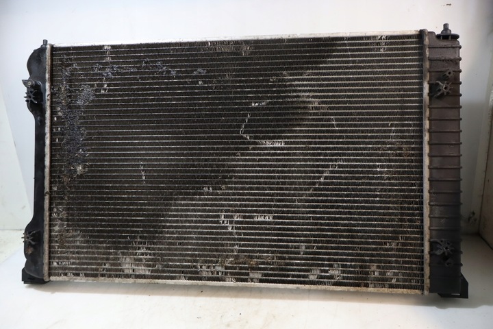 фото №1, Радиаторов воды audi a4 b7 2.0tdi