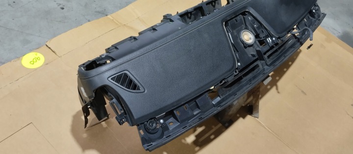фото №8, Торпедо консоль mercedes x-klasa w470 x470 комплект оригінал eu