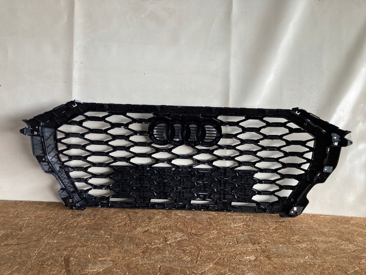 фото №9, Решётка решётка радиатора audi q3 83a s-line 83f853651 b c
