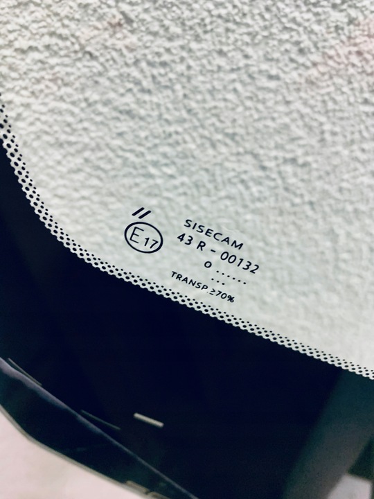 фото №9, Скло лобове передня hyundai i20 2014- 5-двері hbk камера датчик оригінал