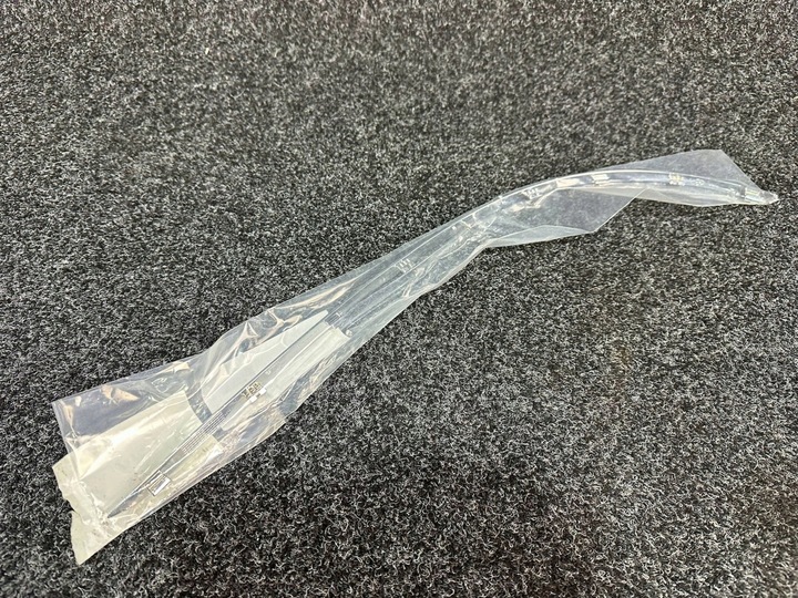 фото №3, Mercedes c класс w204 планка хром бампера зад задняя a2048851521 новая