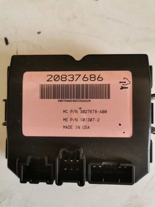 фото №1, Opel insignia модуль крышки зад 20837686