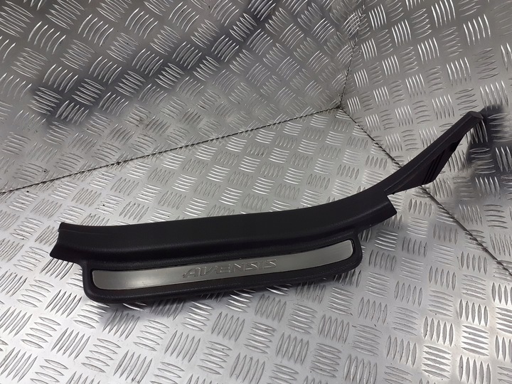 фото №1, Планка пороговая внутренняя левый зад avensis t25