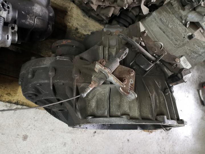 фото №1, Mercedes vito 2.2 cdi коробка передач коробки передач 711697