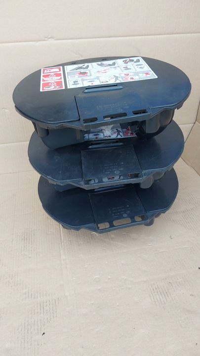 фото №8, Renault clio iii modus вкладка багаж. домкрат ключ вушко kpl. оригінал