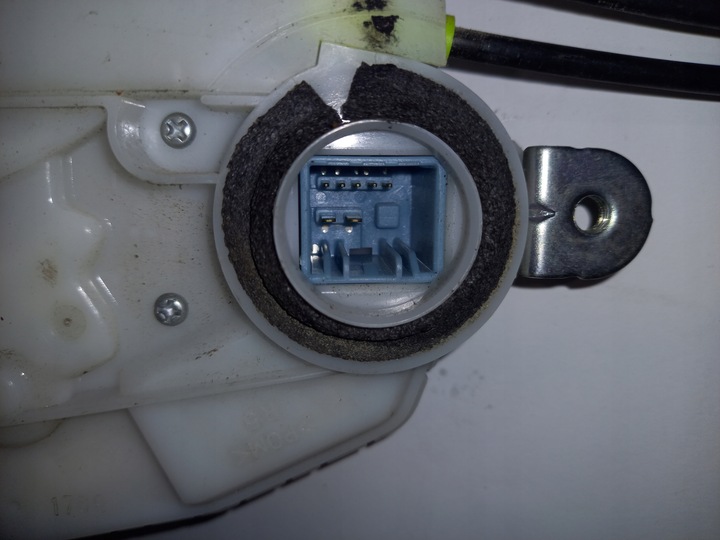 фото №5, Civic viii hb 5d замок амортизатор двері правий перед