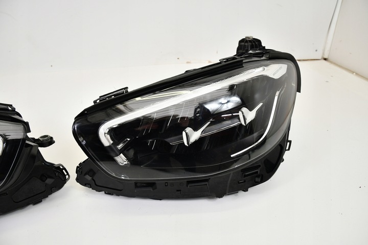 фото №1, Mercedes e w213 рестайлінг led performance лампа ліва передня a2139066308