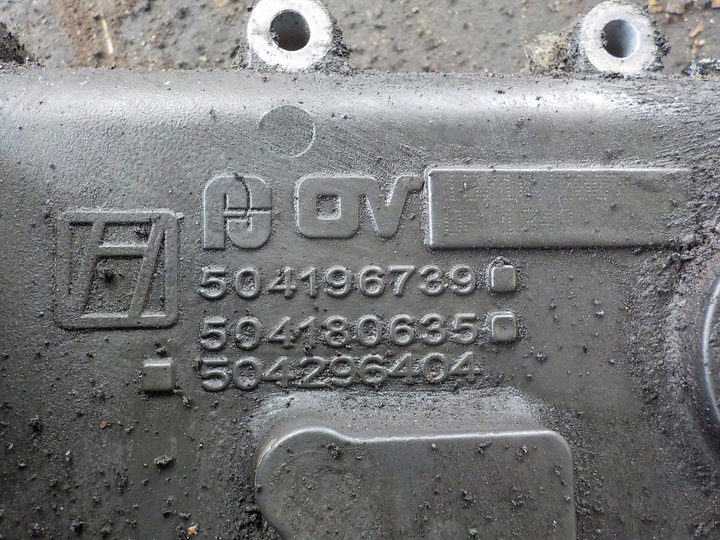 фото №3, Iveco stralis основание фильтра масла 504196739