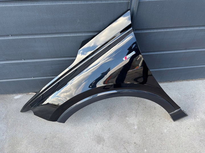 фото №6, Audi q4 крыло левый переднее оригинал. з планка