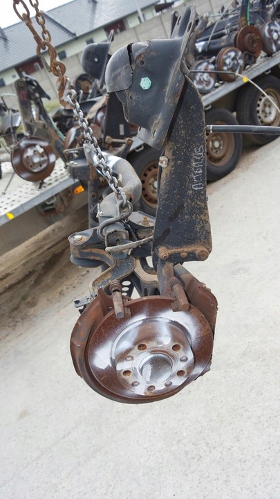 фото №10, Балка підвішування задні vw 1k0505315ba 2005r.