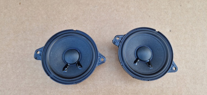 фото №1, Динамік двері audi q5 a6 c8 80a035453a оригінал jak новий