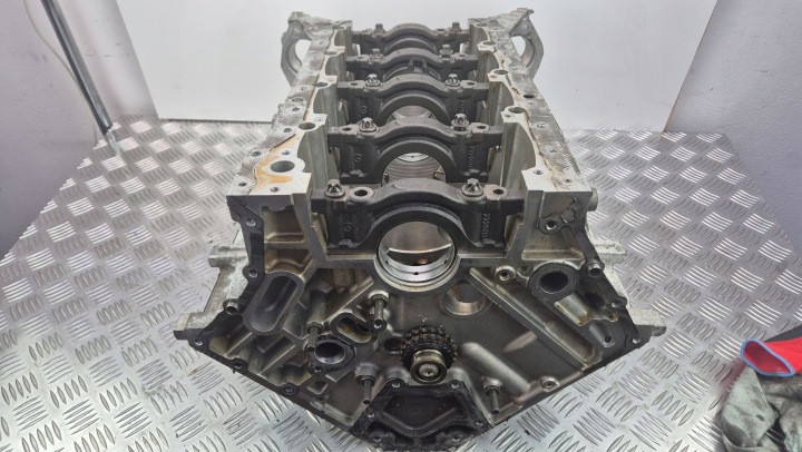 фото №5, Блок  двигуна mercedes 5.5 v8 m273 r2730101005 m273.970