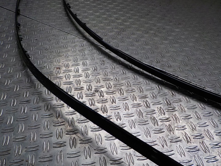 фото №3, E-klasa w212 планки крышные комплект