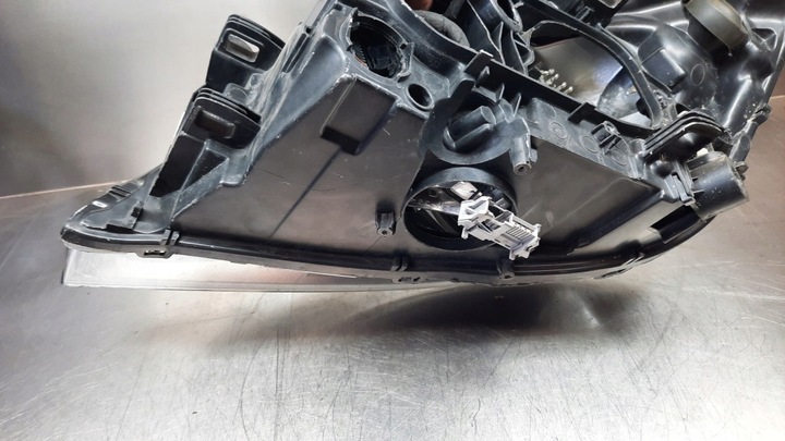 фото №13, Фара правые bi ксенон 31383063 volvo s60 v60 10-13r повреждённая