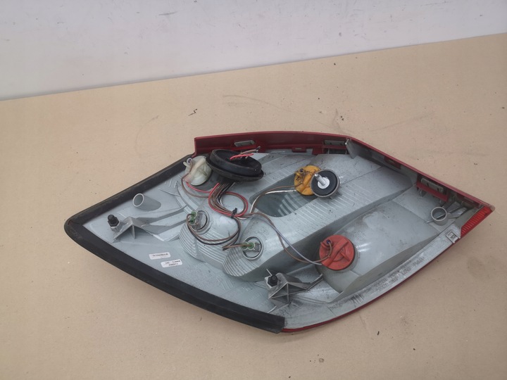 фото №9, Лампа права зад skoda fabia 2 ii рестайлінг hb 5d 10-14 uk