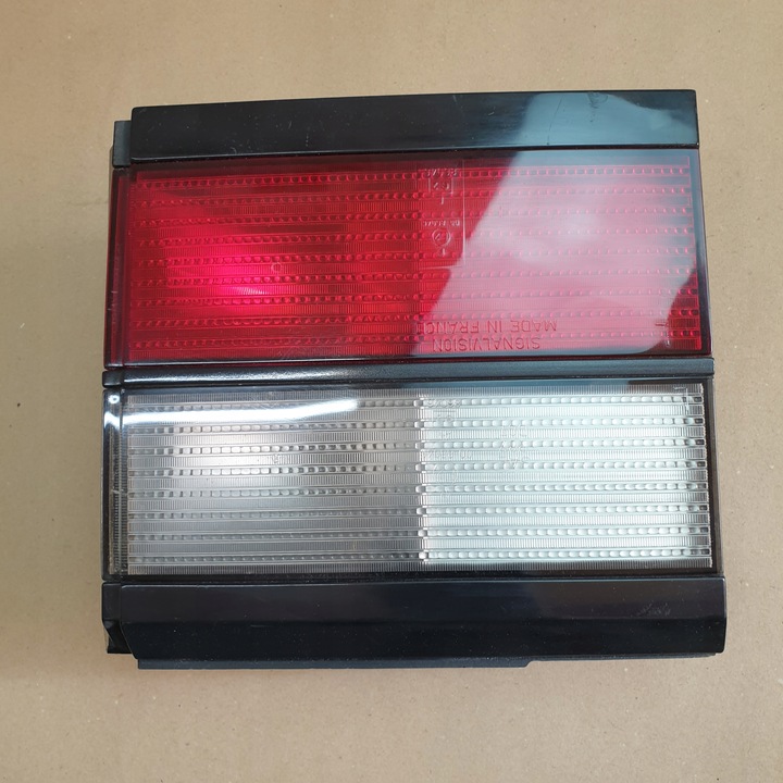 фото №14, Лампа задня ліва w кришка багажника лівий зад vw passat b3 iii оригінальний номер eu