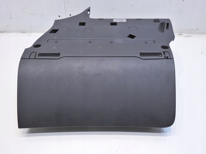 фото №1, Бардачок audi a6 c6