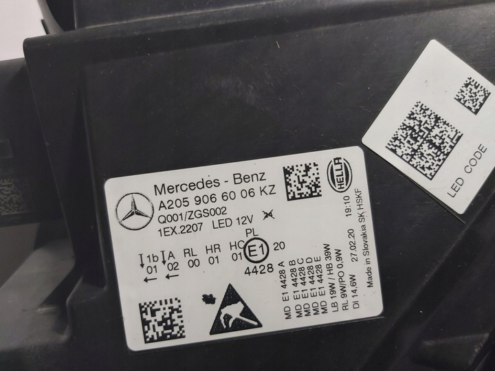 фото №13, Mercedes c клас w 205 рестайлінг лампа права led performance a2059066006