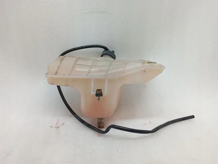 фото №7, Бак расширительный ferrari california t f149 305322 бак расширительный