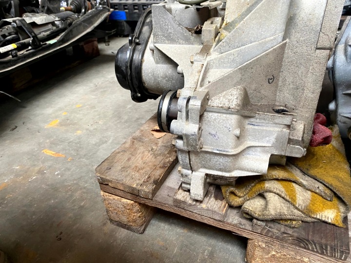 фото №5, Ford ecosport 1.0 ecoboost коробка передач механічна механічна коробка передач ddn1r-7002-asc