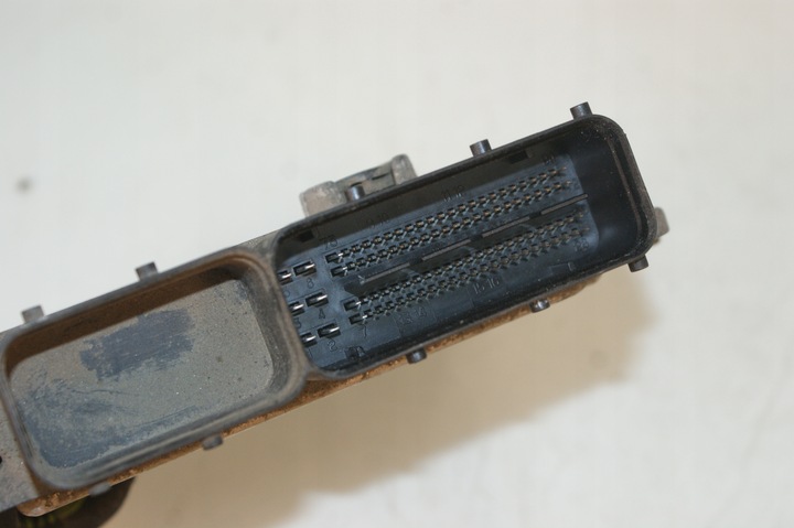фото №10, Компьютер двигателя hyundai accent 1.4 b 39101-26ad1