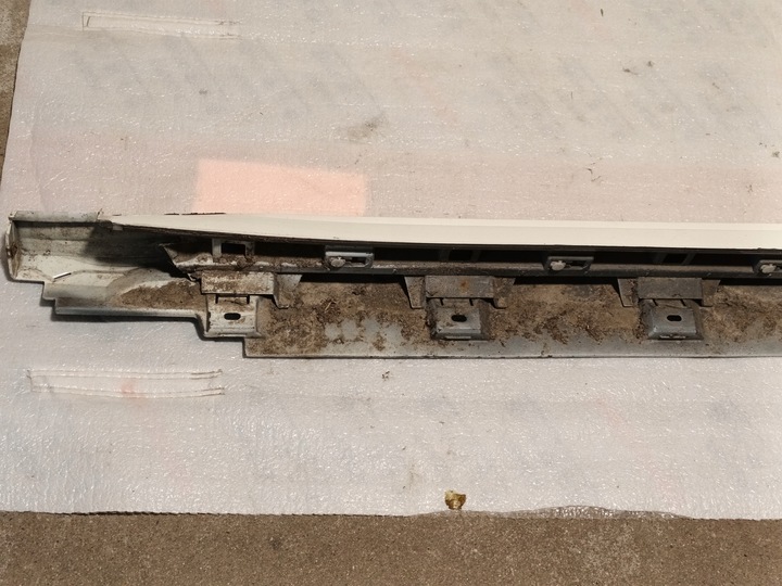 фото №11, Планка пороговая правая vw passat b8 r-line порог правый