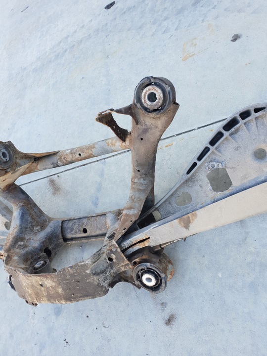 фото №7, Bmw e46 03r рестайлинг тележка задний балка подвешивание