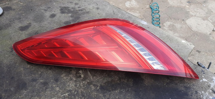 фото №1, Лампа правые зад peugeot rcz ym40701180