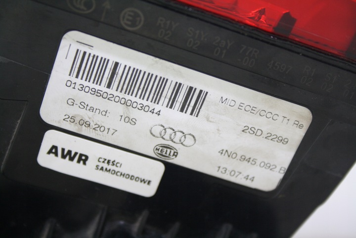 фото №14, Лампа праві зад крила audi a8 d5 s8 4n0945092b